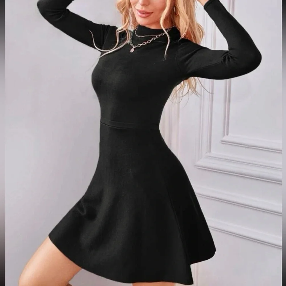 Red knit sweater skater mini dress - long sleeves - Picture 3 of 14